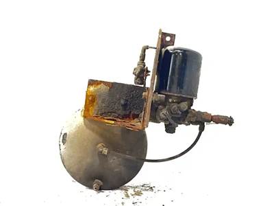 Mack Pinnacle CHU613 Air Dryer for a 2013 Mack CHU613