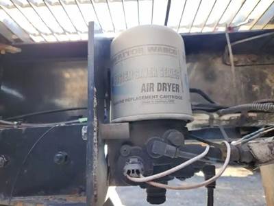Mack Vision CXN613 Air Dryer for a 2005 Mack CXN613