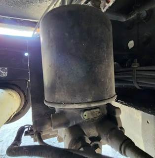Mack Vision CXN613 Air Dryer for a 2006 Mack CXN613
