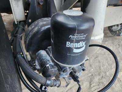 Peterbilt 348 Air Dryer