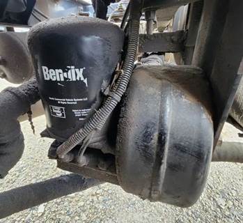 Peterbilt 385 Air Dryer