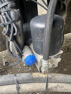 Peterbilt 386 Air Dryer