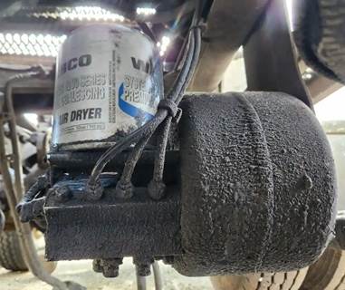 Peterbilt 386 Air Dryer