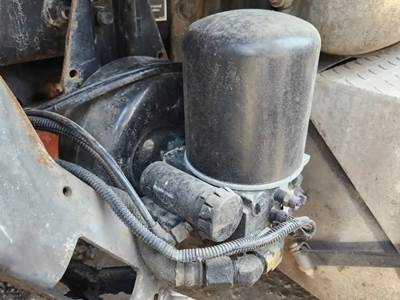 Peterbilt 389 Air Dryer