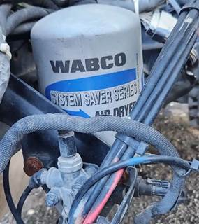 Volvo VNR64T Air Dryer