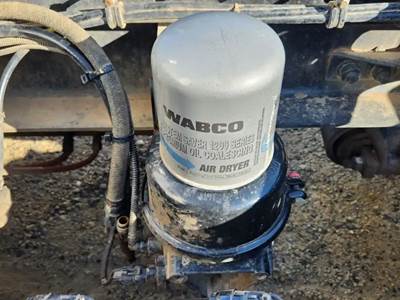 Western Star 4900FA Air Dryer for a 2020 Western Star 4900 FA
