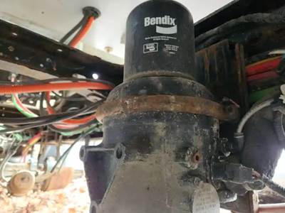 Western Star 5700 Air Dryer