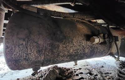 E-One Air Tank for a 1998 E-One Fire Truck