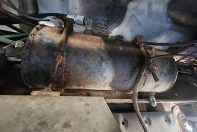Ford F-700 Air Tank for a 1994 Ford F700