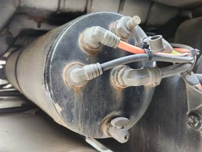 Ford F-750 Air Tank