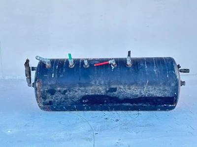 Ford LTL9000 Air Tank