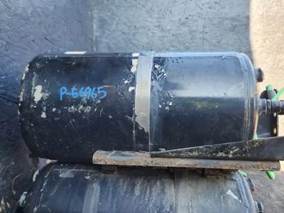 Freightliner B2 Air Tank