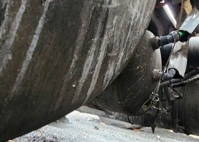 Freightliner Cascadia 113 Air Tank