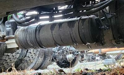 Freightliner Cascadia 113 Air Tank