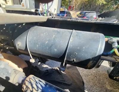 Freightliner Cascadia 113 Air Tank