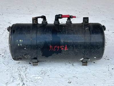 Freightliner Cascadia 113 Air Tank