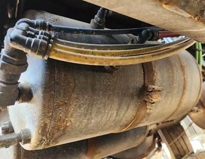 Freightliner Cascadia 113 Air Tank