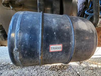 Freightliner Cascadia 116 Air Tank for a 2020 Freightliner Cascadia 116 Day Cab