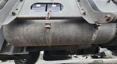 Freightliner Cascadia 116 Air Tank for a 2019 Freightliner Cascadia 116 Day Cab