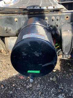 Freightliner Cascadia 125 Air Tank