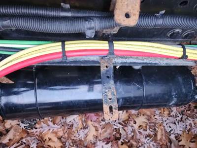 Freightliner Cascadia 125 Air Tank