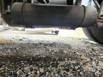 Freightliner Cascadia 125 Air Tank