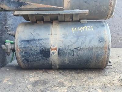 Freightliner Cascadia 125 Air Tank