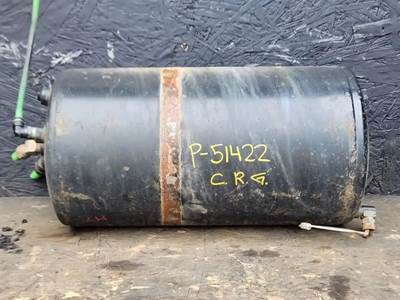 Freightliner Cascadia 125 Air Tank