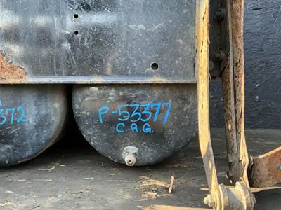 Freightliner Cascadia 125 Air Tank