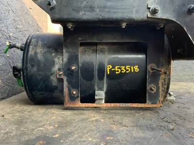 Freightliner Cascadia 125 Air Tank