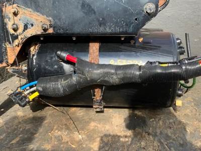 Freightliner Cascadia 125 Air Tank