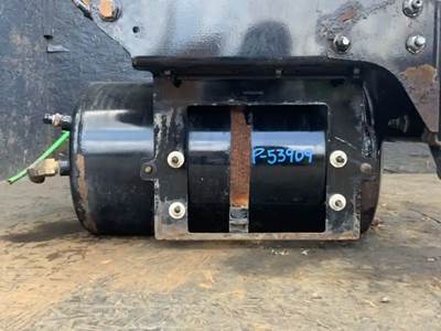 Freightliner Cascadia 125 Air Tank