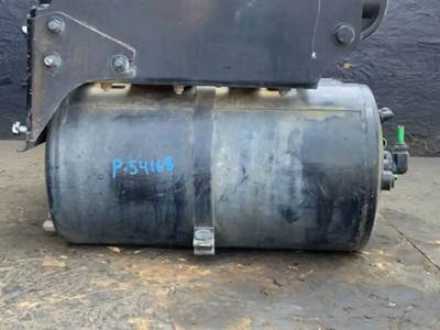 Freightliner Cascadia 125 Air Tank