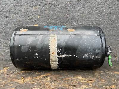 Freightliner Cascadia 125 Air Tank