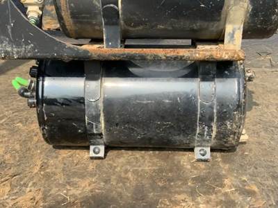 Freightliner Cascadia 125 Air Tank