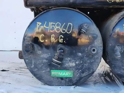Freightliner Cascadia 125 Air Tank
