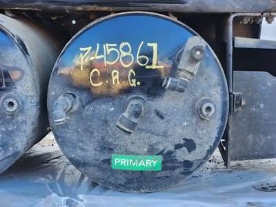 Freightliner Cascadia 125 Air Tank