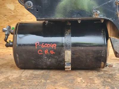 Freightliner Cascadia 125 Air Tank