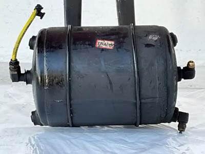 Freightliner Cascadia 125 Air Tank