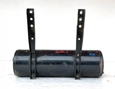 Freightliner Cascadia 125 Air Tank