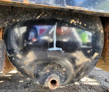 Freightliner Cascadia 125 Air Tank