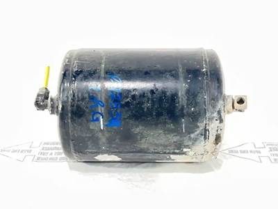 Freightliner Cascadia 125 Air Tank