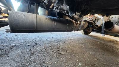 Freightliner Cascadia 125 Air Tank