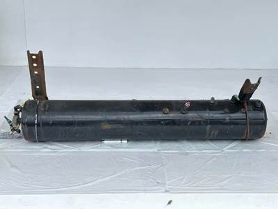 Freightliner Cascadia 125 Air Tank