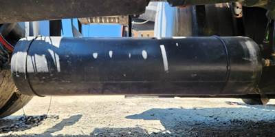 Freightliner Cascadia 125 Air Tank