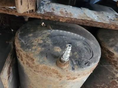 Freightliner Cascadia 125 Air Tank