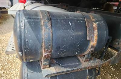 Freightliner Cascadia 125 Air Tank