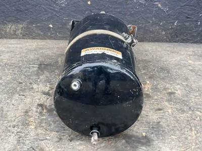 Freightliner Cascadia 126 Air Tank