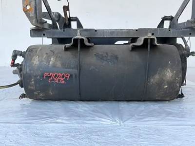 Freightliner Cascadia 126 Air Tank