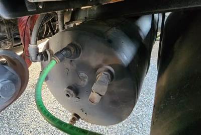 Freightliner Cascadia 126 Air Tank